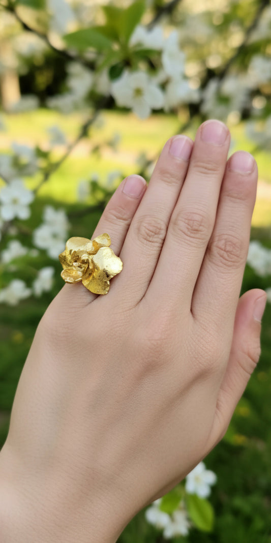 Anel mini orquídea 24k