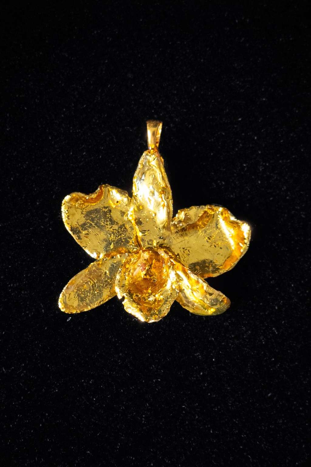 Pingente Orquídea - flor real eternizada em ouro